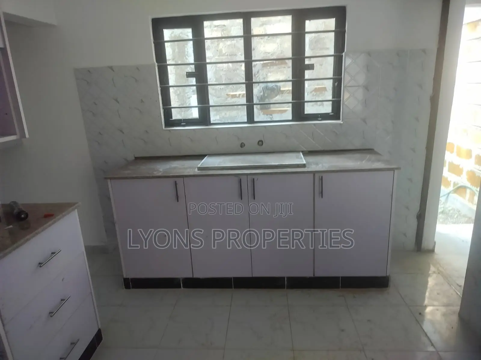 3bdrm Bungalow in Nkoroi for sale