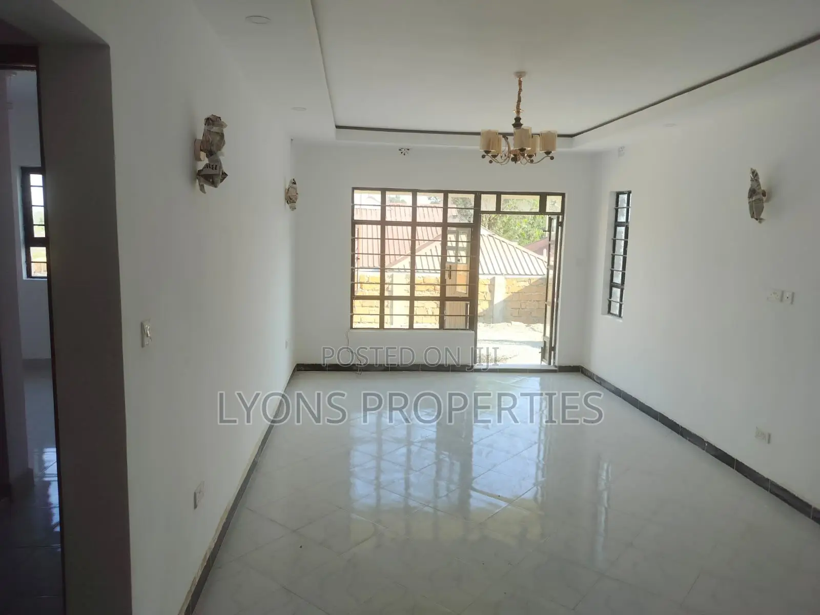 3bdrm Bungalow in Nkoroi for sale