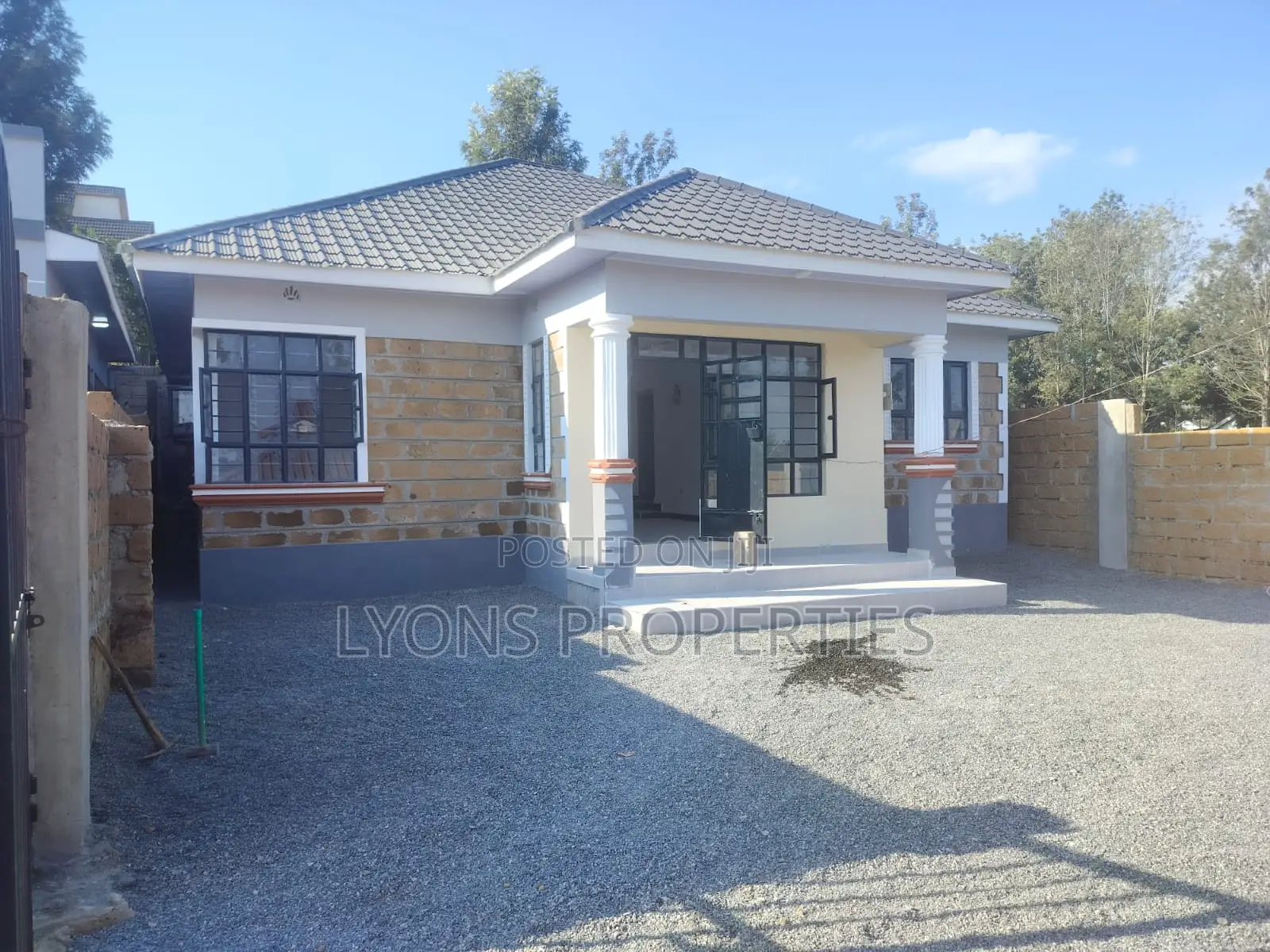 4bdrm House in Nkoroi for sale