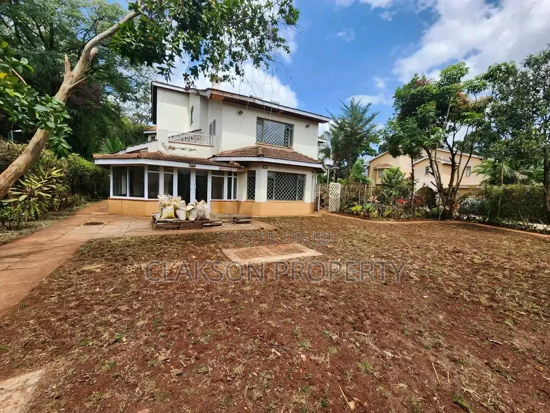 4bdrm Apartment in Lavington, Muthangari for rent