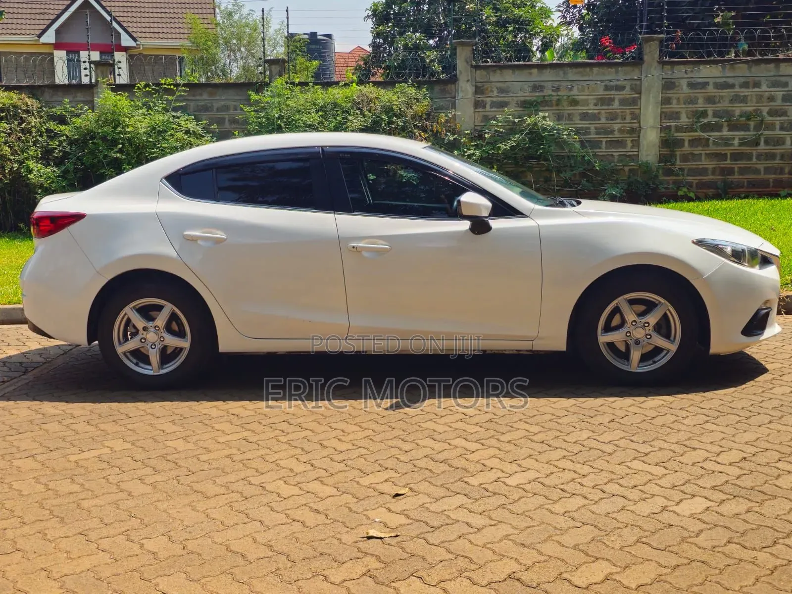 Mazda Axela 2015 White