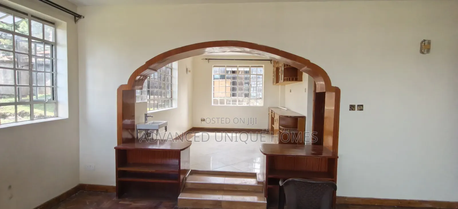 5bdrm Mansion in Milimani for rent