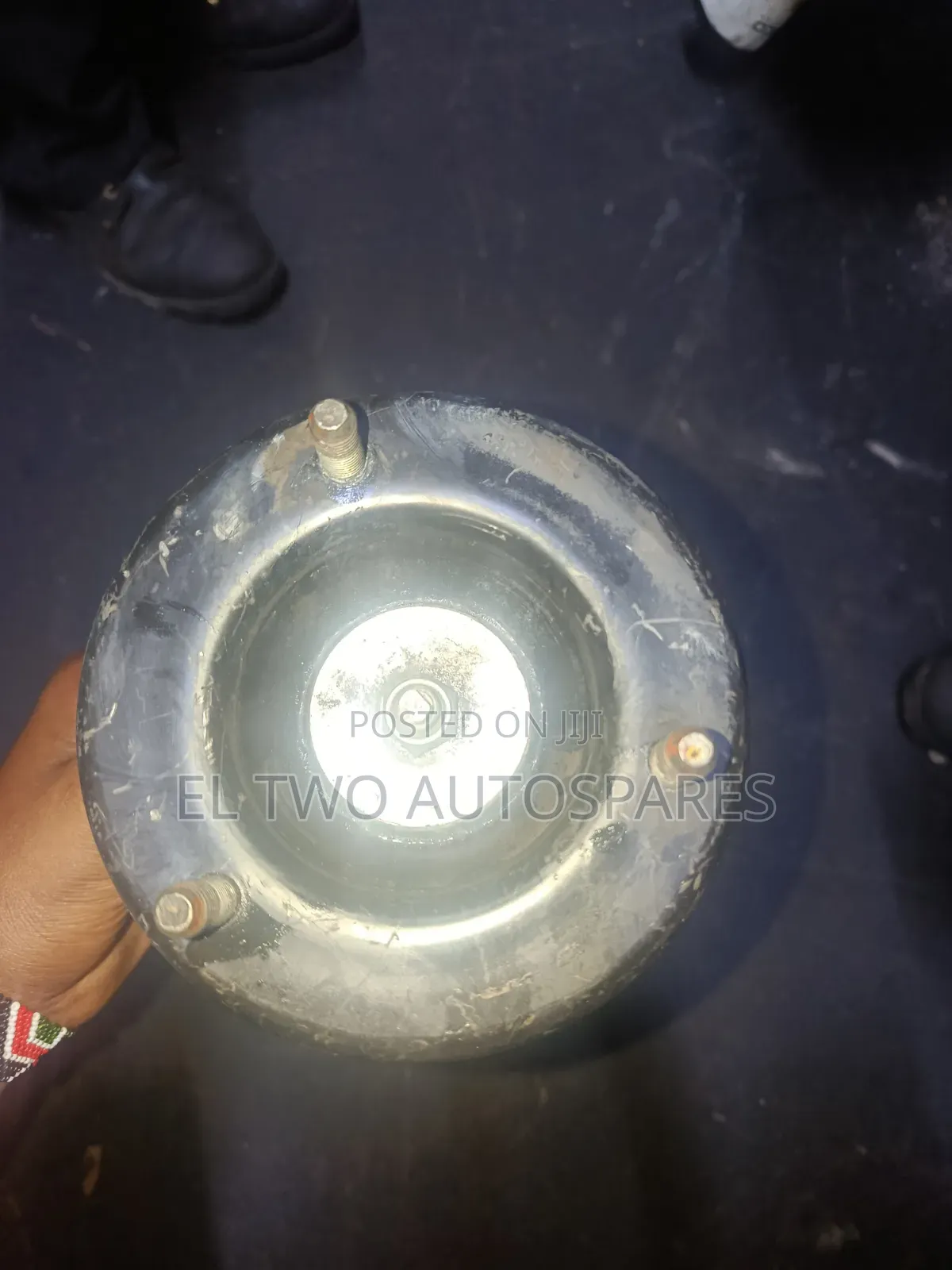 Mitsubishi Pajero Sports Front Shocks