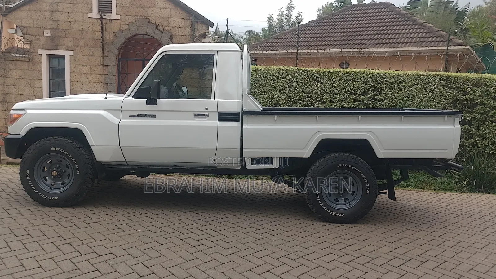 Toyota Land Cruiser 2021 White