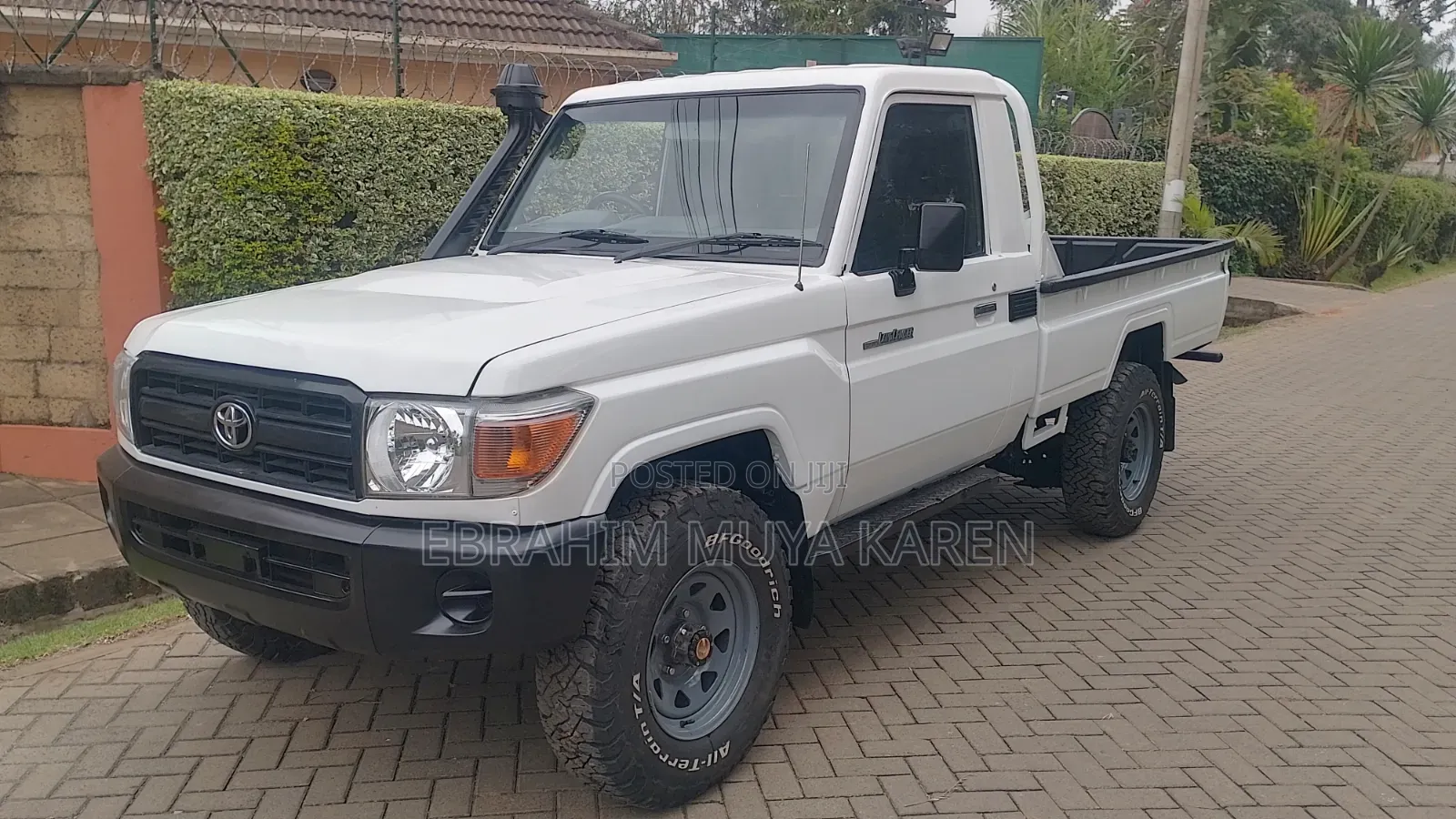 Toyota Land Cruiser 2021 White