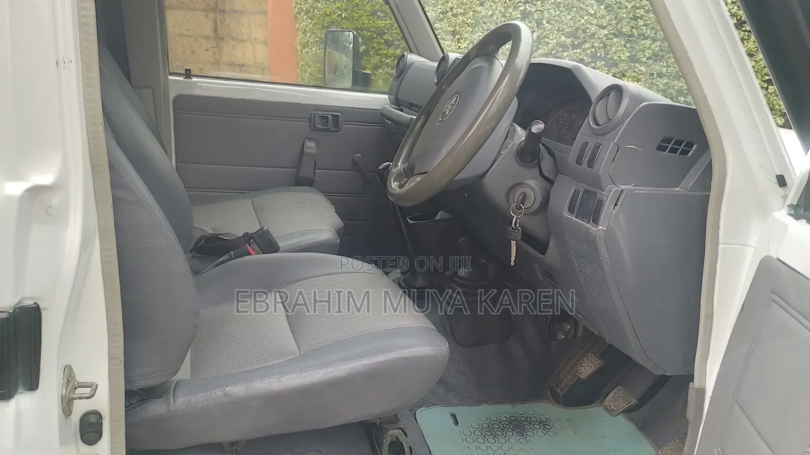 Toyota Land Cruiser 2021 White