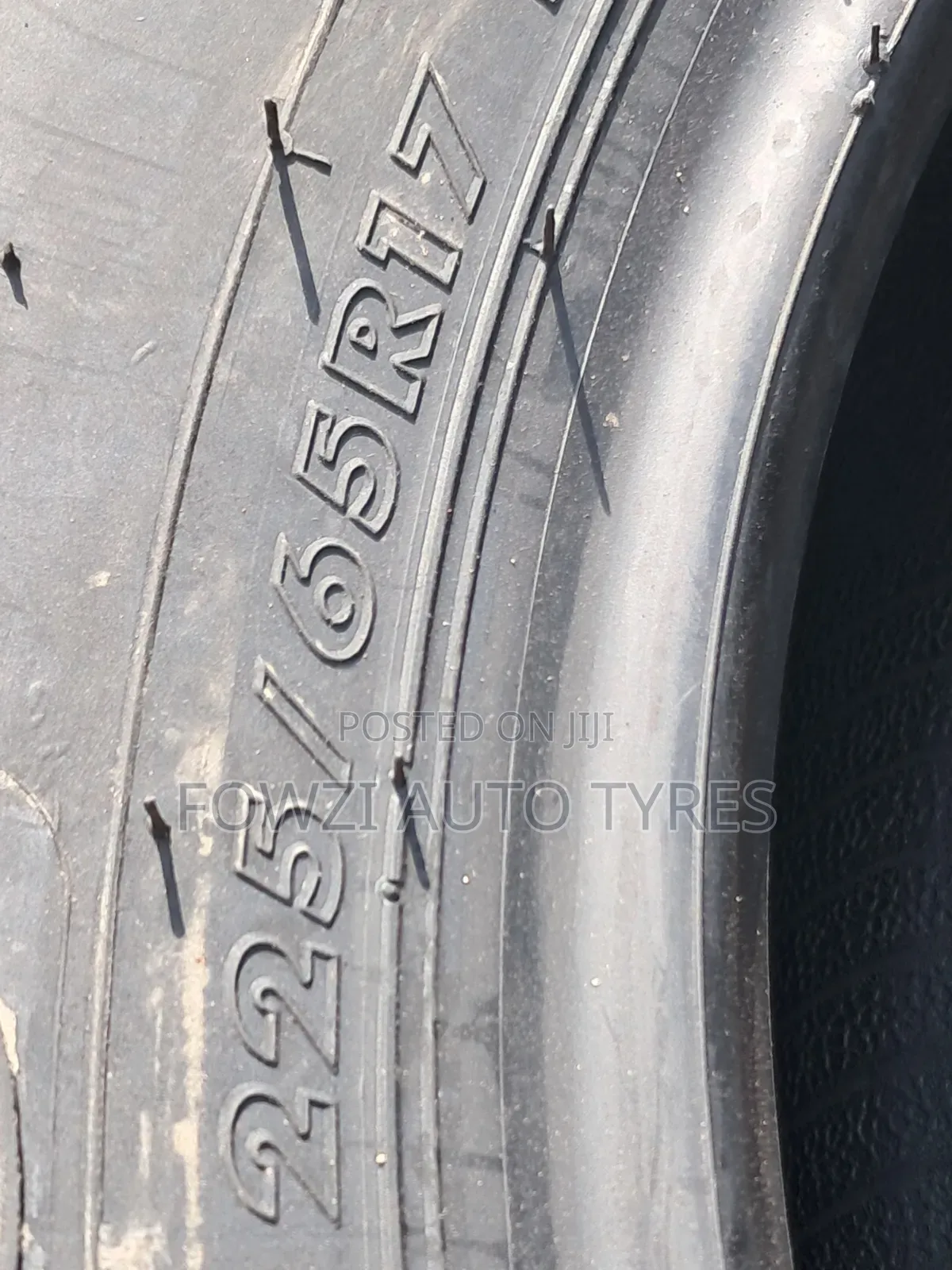 225/65r17 Maxtrek