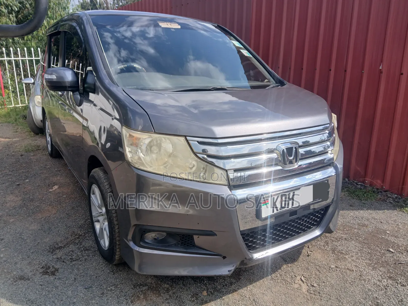 Honda Stepwgn 2014 Silver