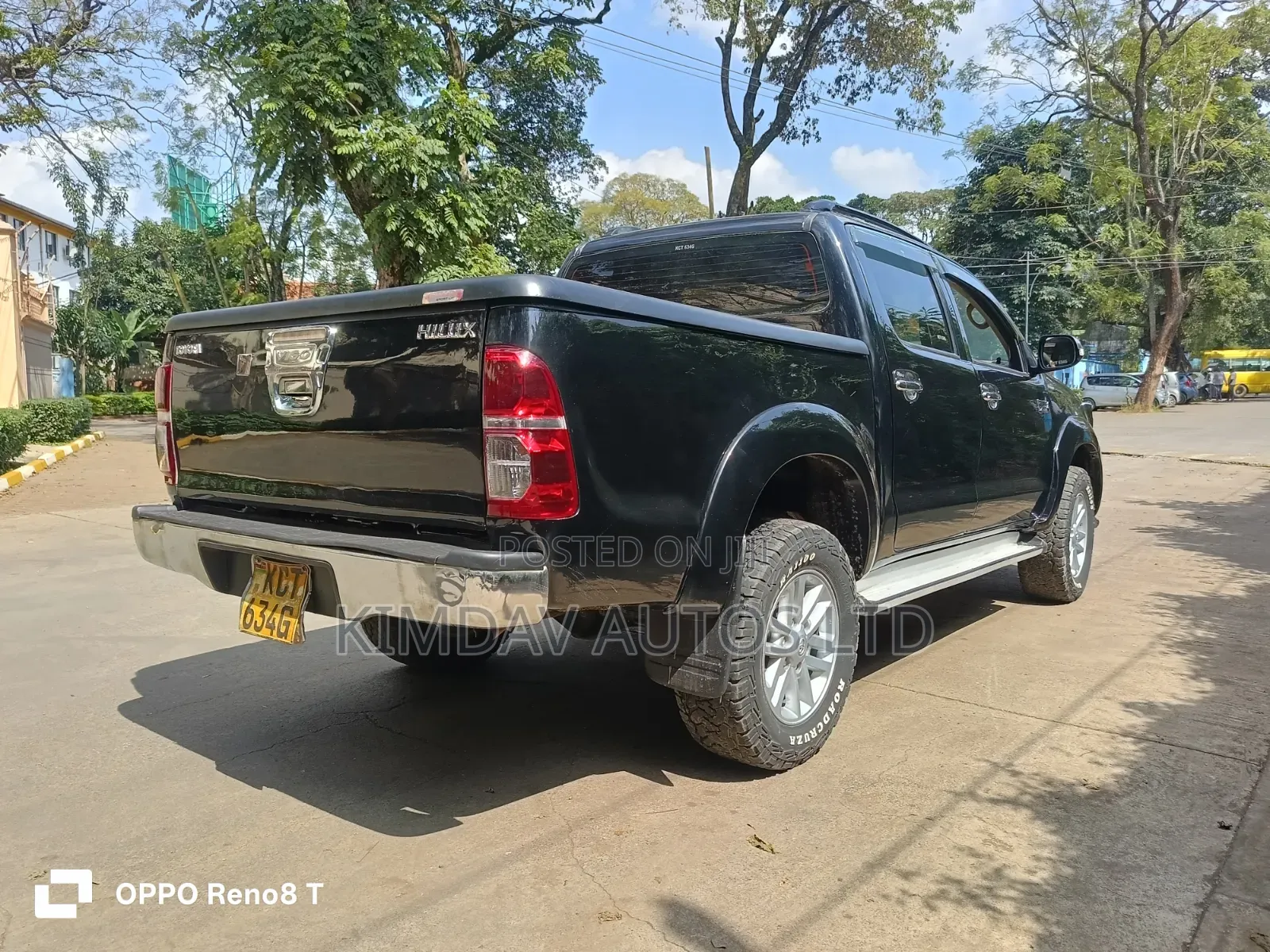 Toyota Hilux 2012 Black