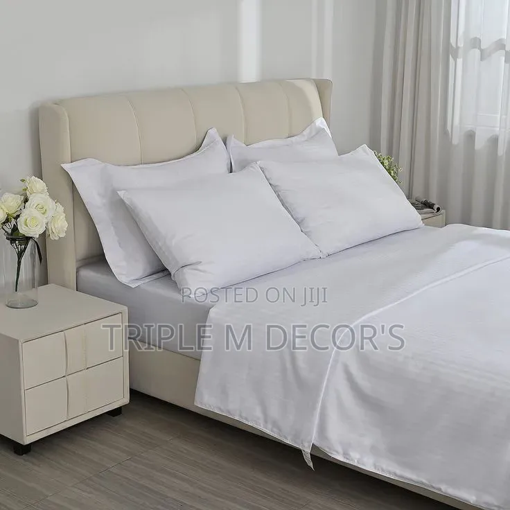 Satin Striped Bedsheets 7*8