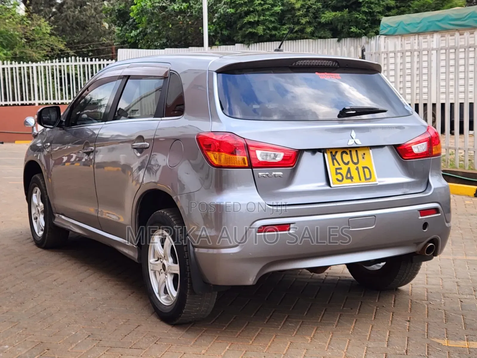 Mitsubishi RVR 2.0 2012 Gray