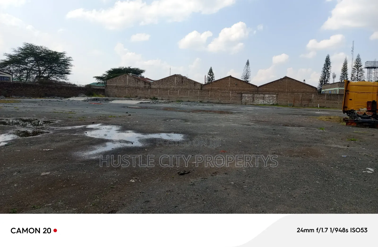 One Acre Good Spacious to Let