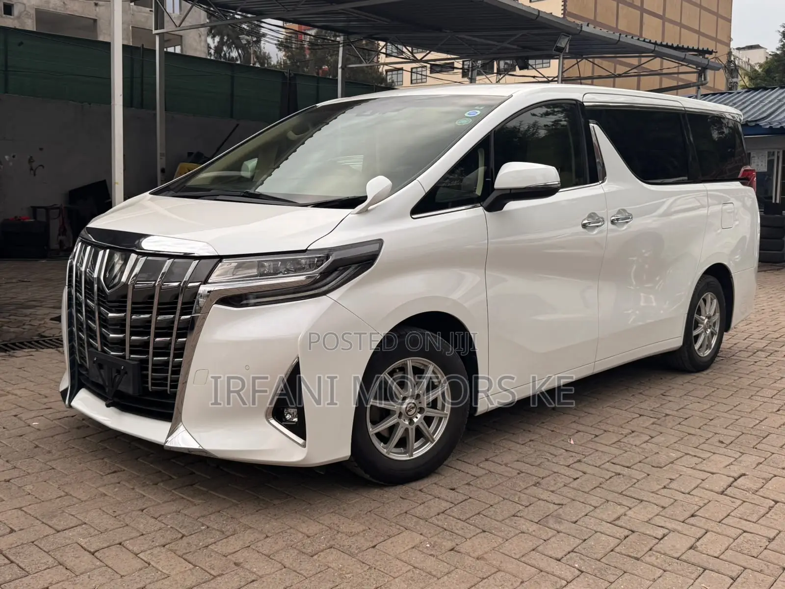 Toyota Alphard 2.5 Petrol AWD 2019 Pearl