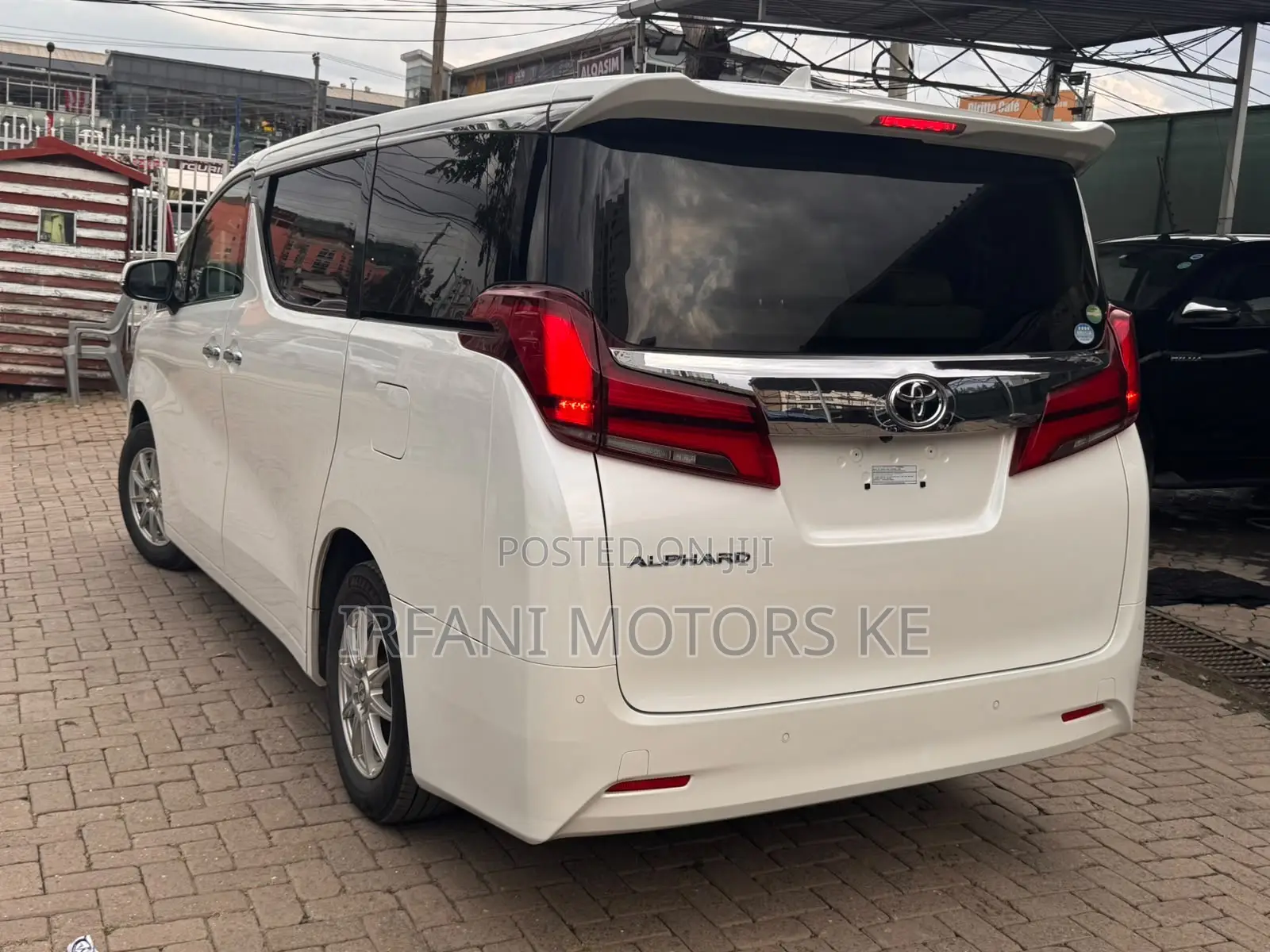 Toyota Alphard 2.5 Petrol AWD 2019 Pearl