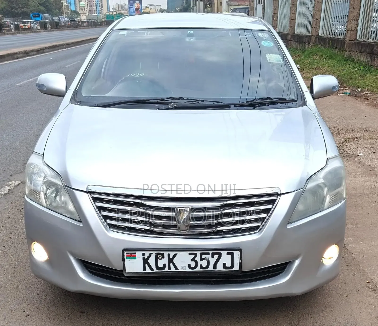 Toyota Premio 2010 Silver