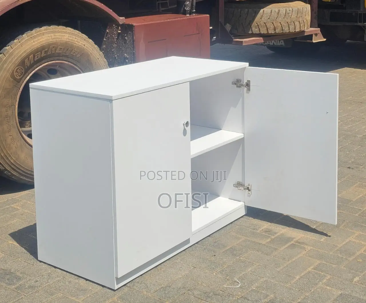 2-Doors Credenza Cabinet