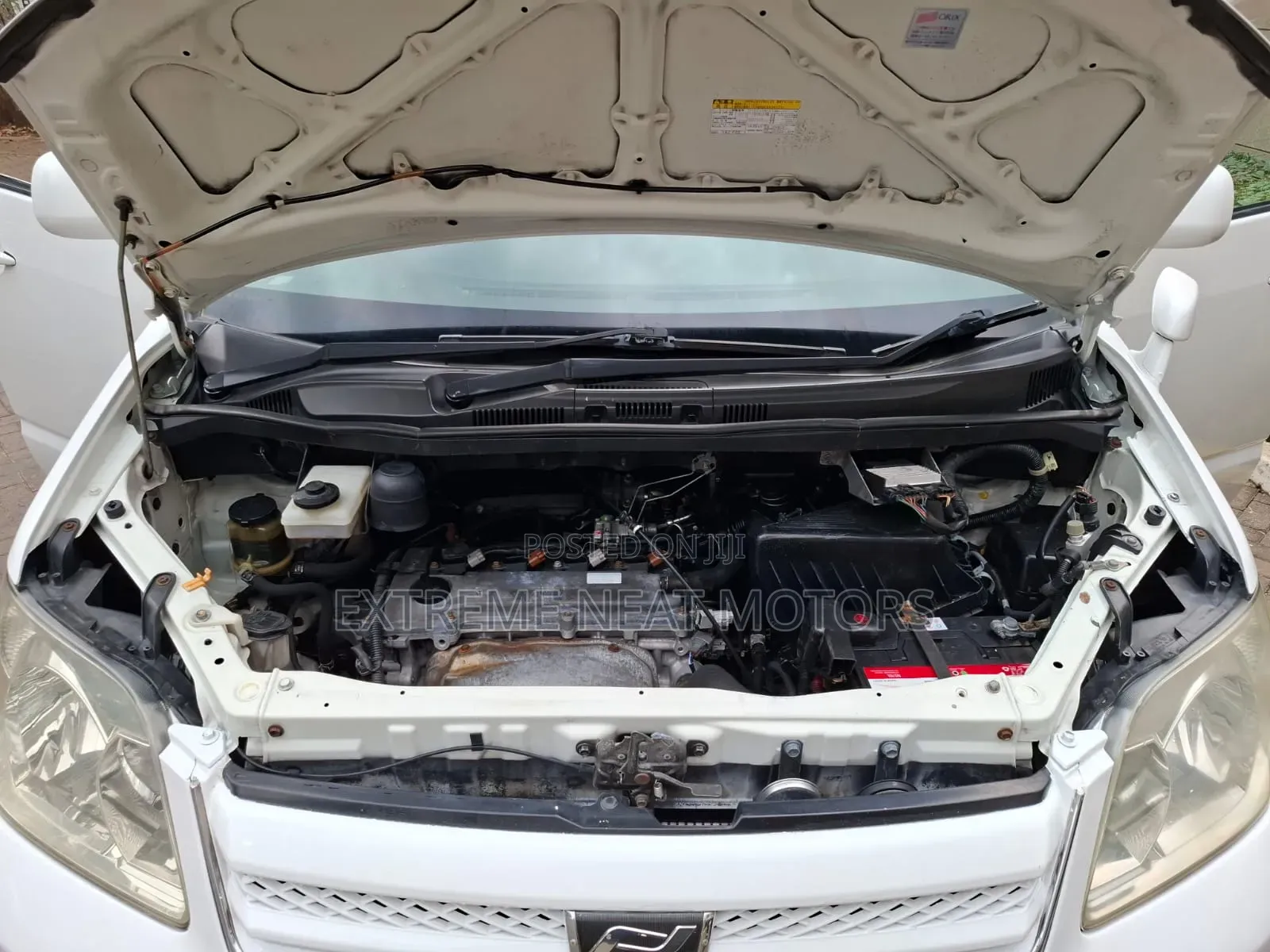 Toyota Noah 2006 White