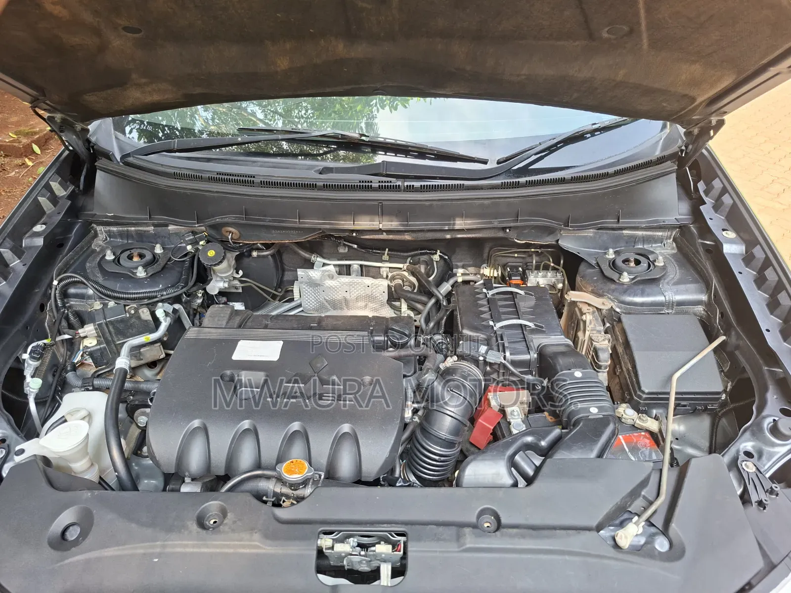 Mitsubishi RVR 2.0 2012 Gray