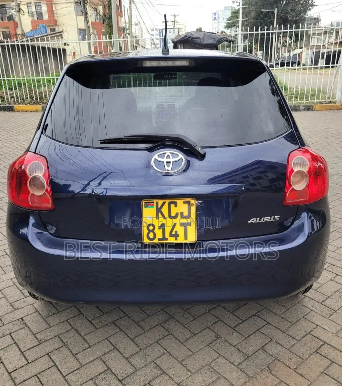 Toyota Auris 2009 Blue