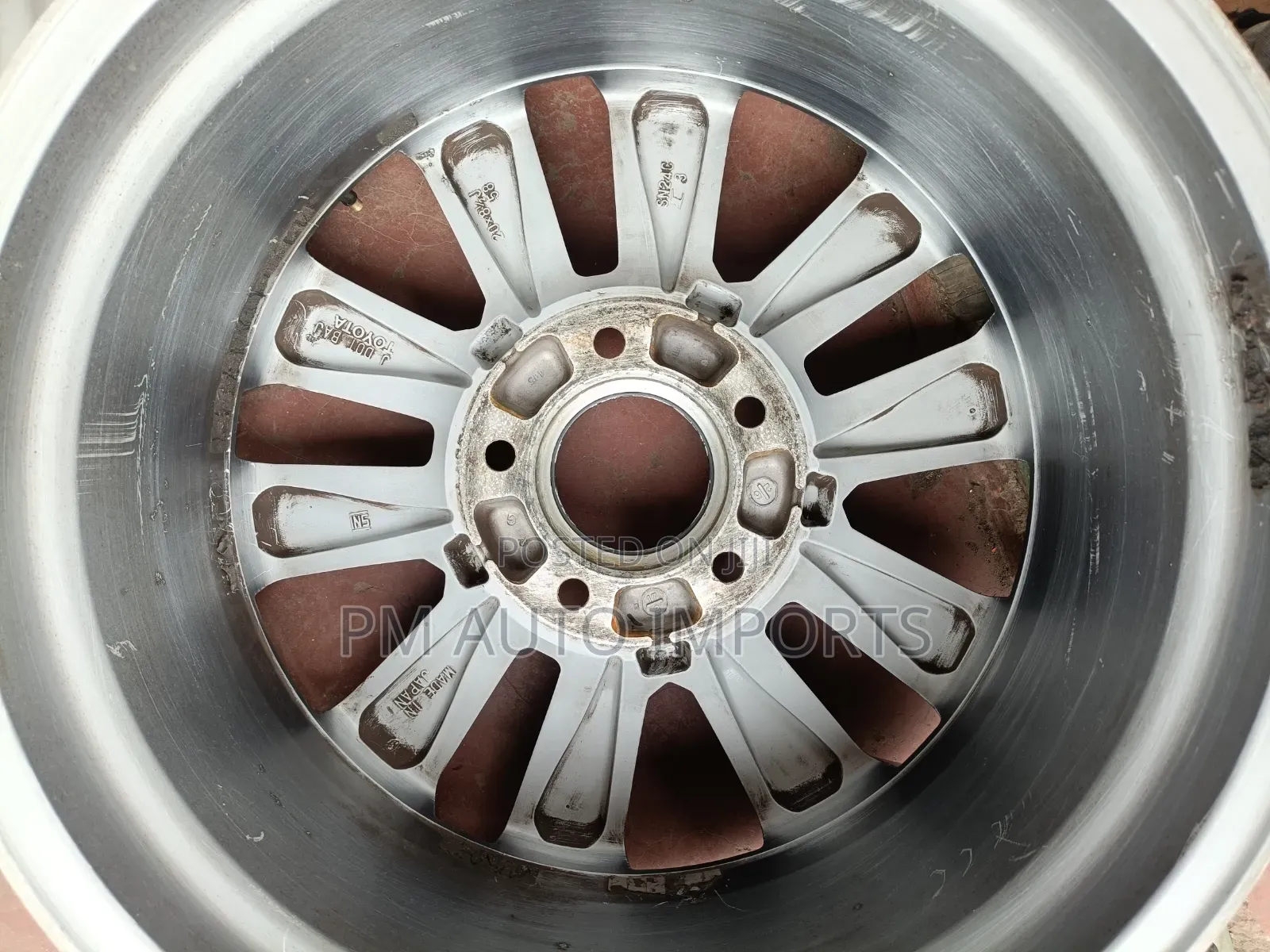 Land Cruiser V8 Rims Size 20