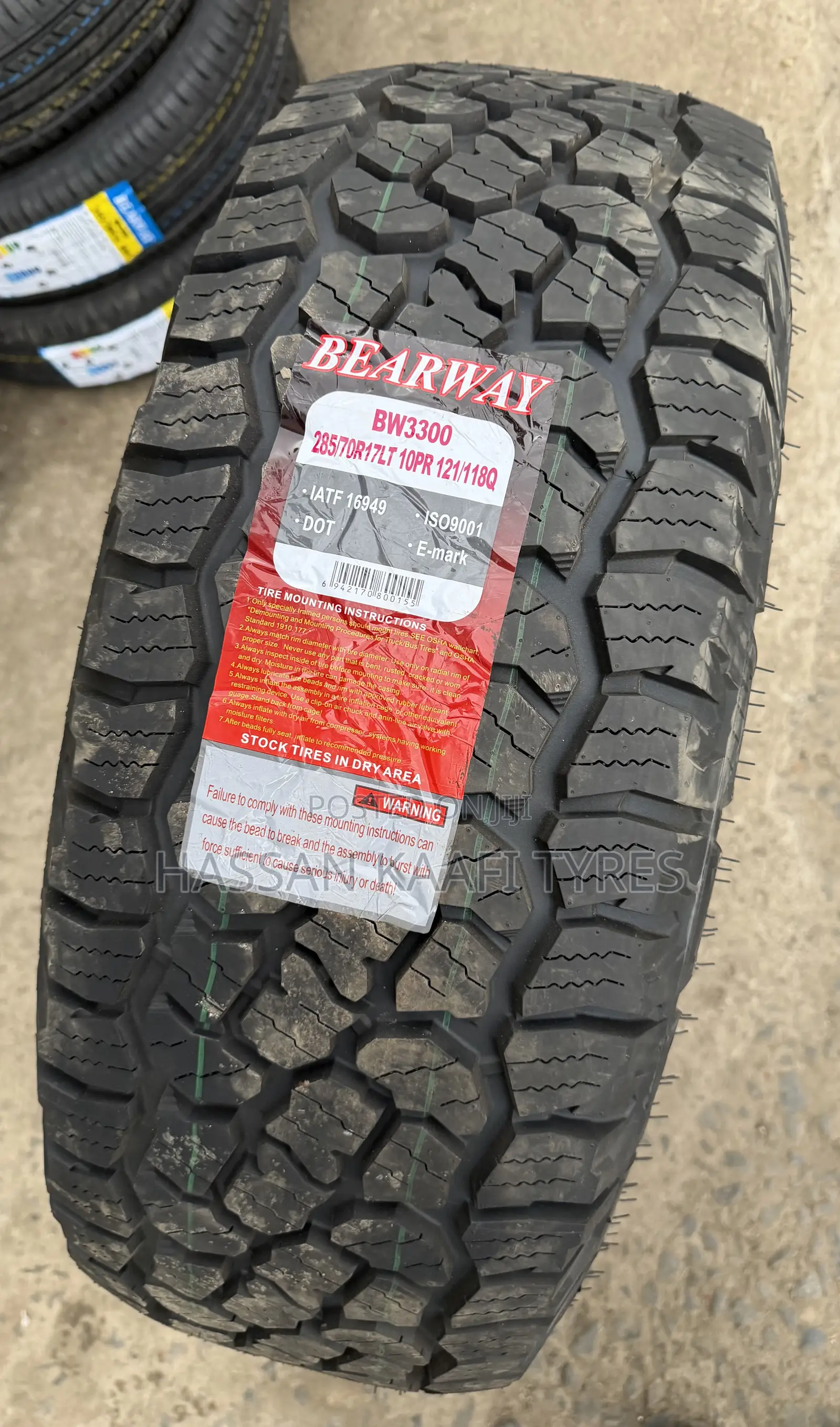 285/70r17 Bearway Tyre