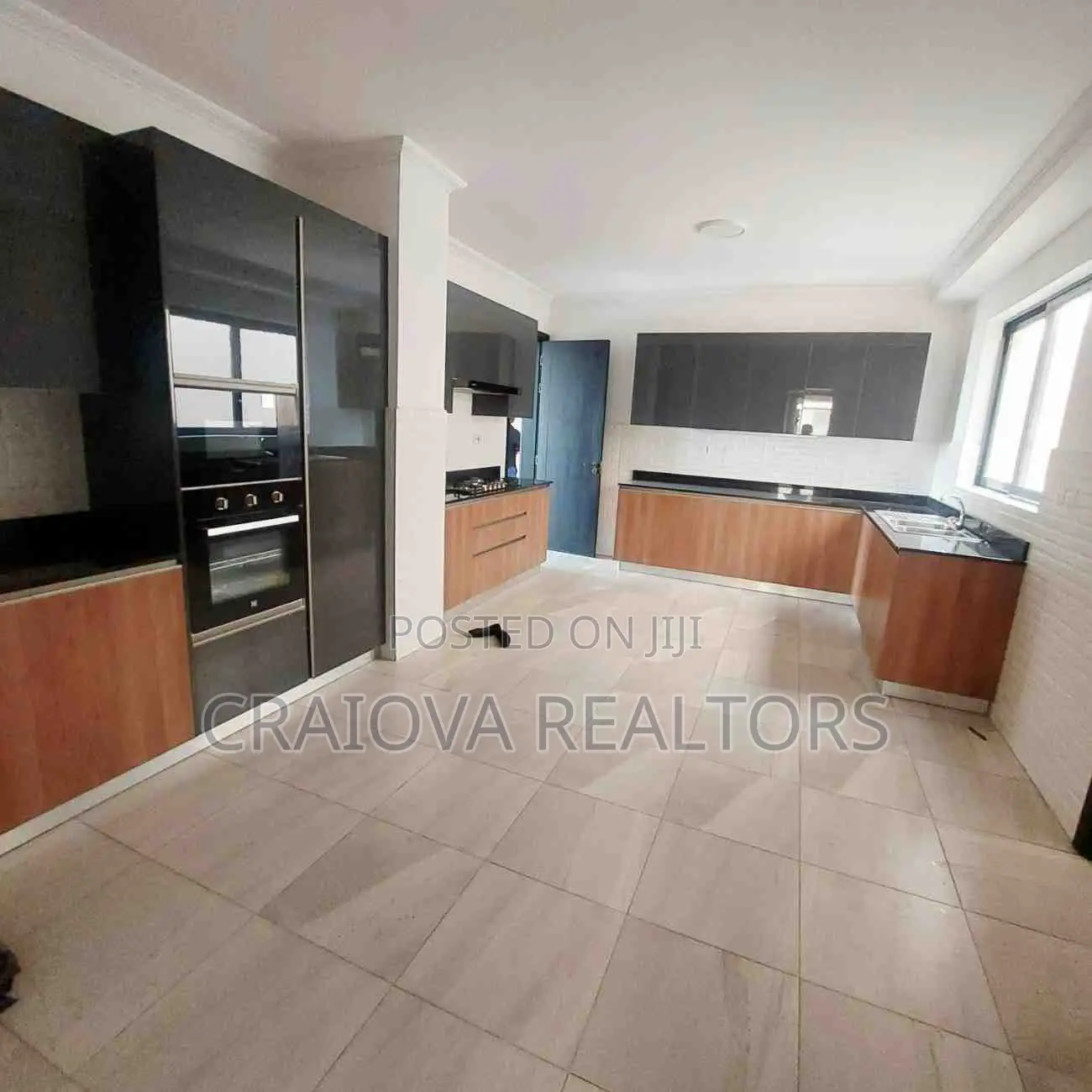 5bdrm Duplex in Kileleshwa for sale