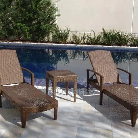 Poolside Bed; Outdoor Adjustable Rattan Reclining Sun Bed Set