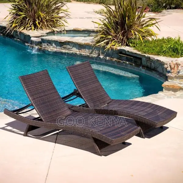 Poolside Bed; Outdoor Adjustable Rattan Reclining Sun Bed Set