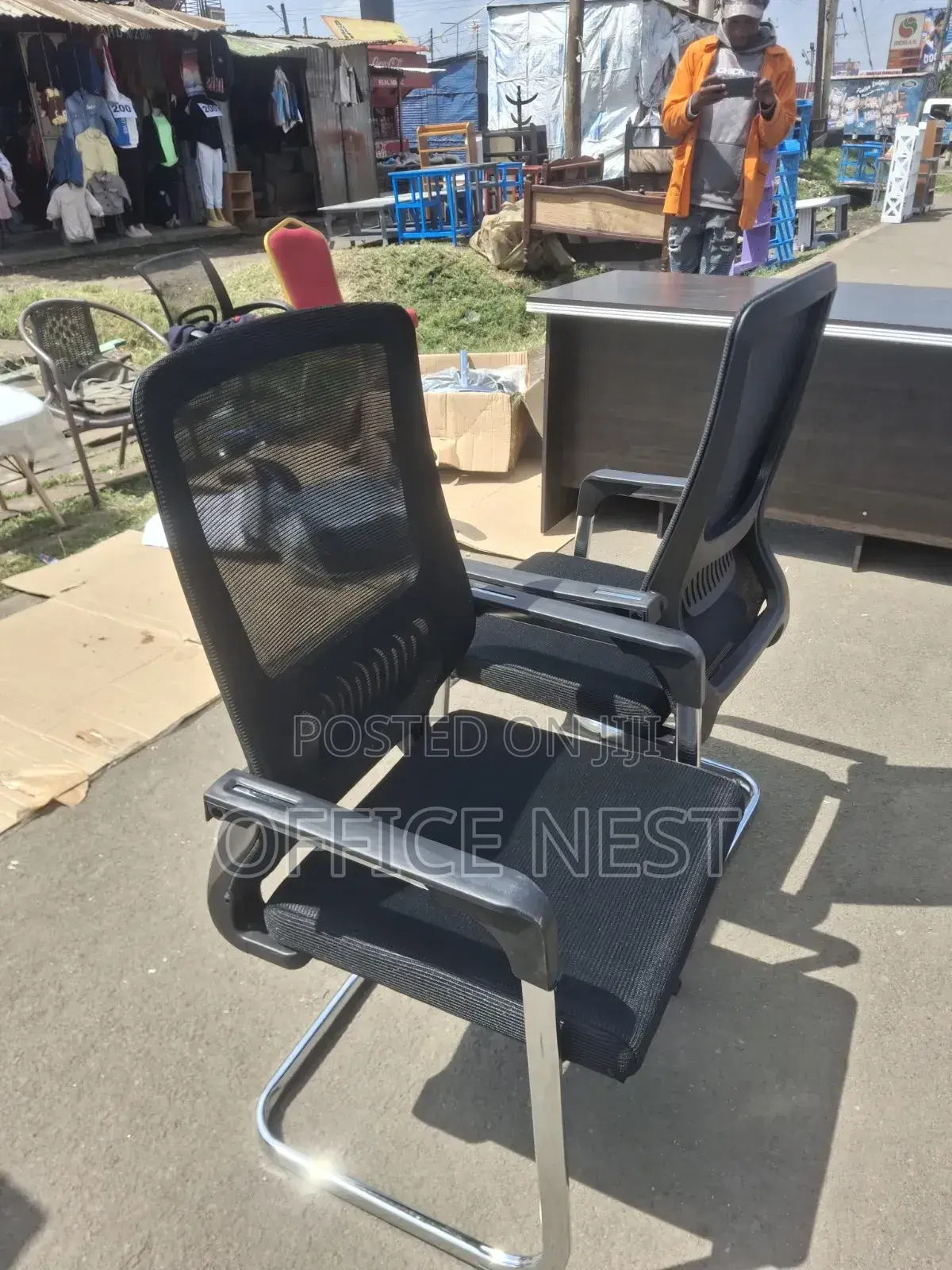 Office Mesh Back Visitors Chair