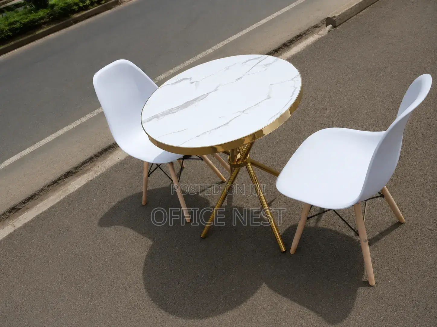 Stylish 2 Seater Round Dining Table and Chair