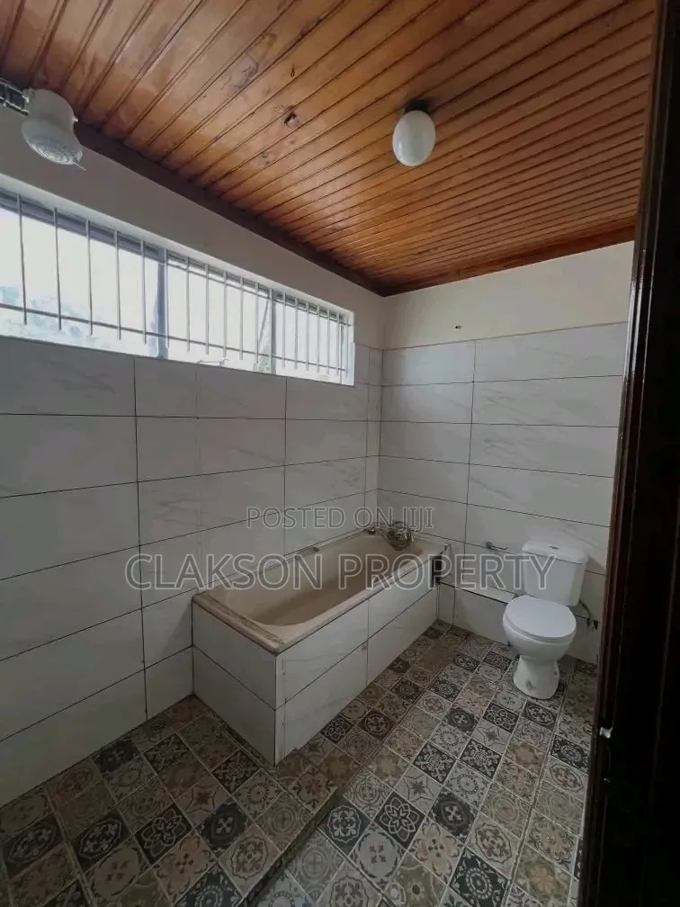 4bdrm Townhouse / Terrace in Kileleshwa for rent
