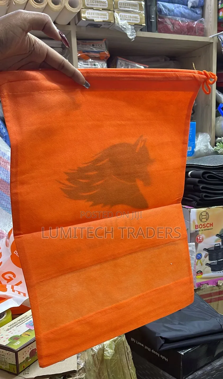 Travel Shoe Storage Bag With a Drawstring