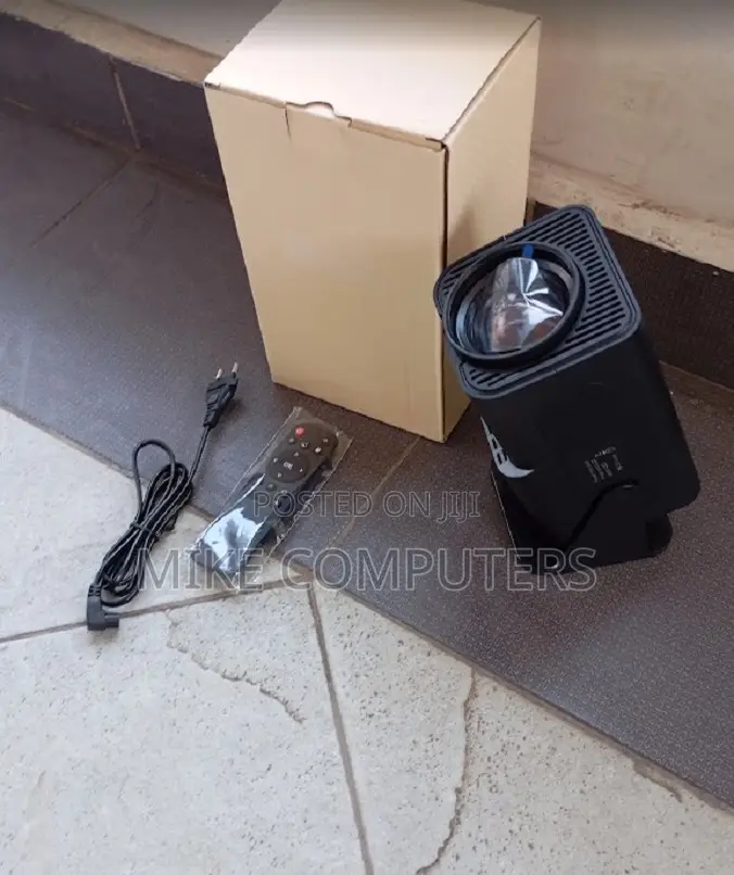 Hy320 Portable Projector for Movies and Gaming