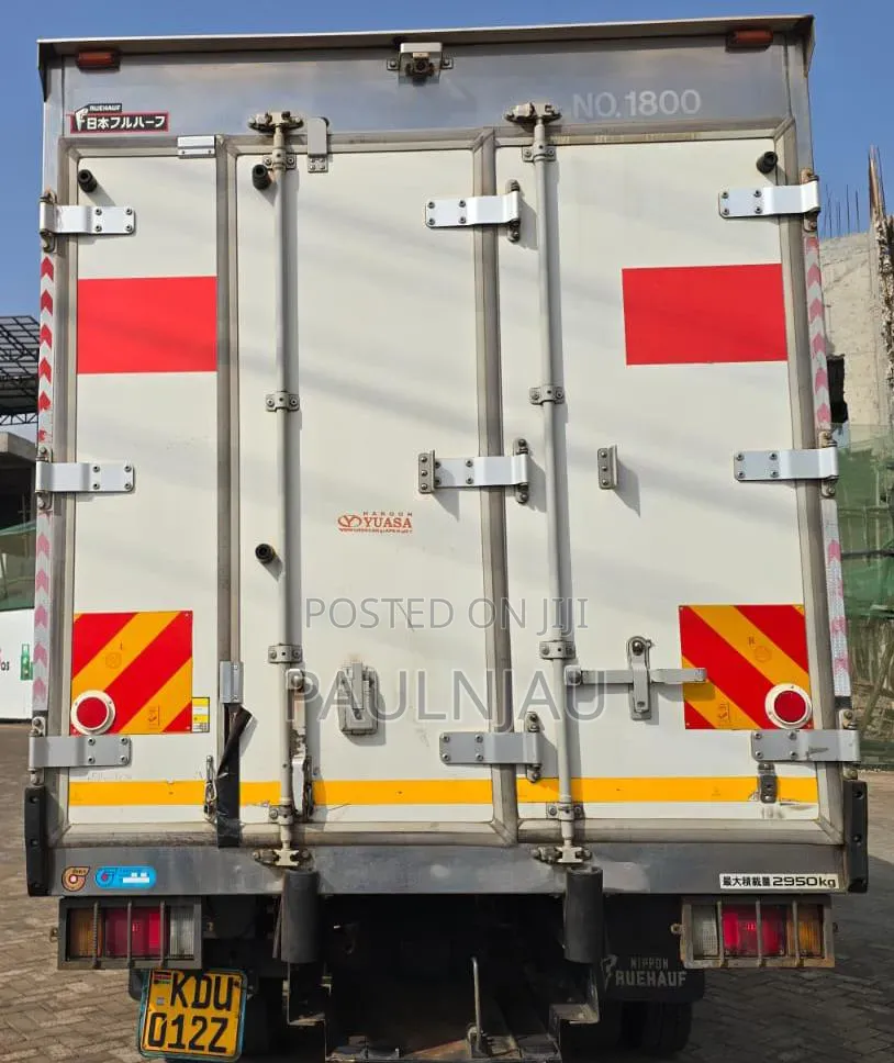 Isuzu Elf Truck