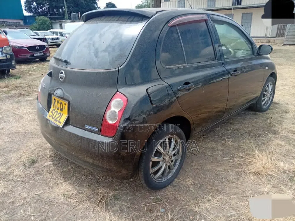 Nissan March 1.2 12SR FWD 2010 Black