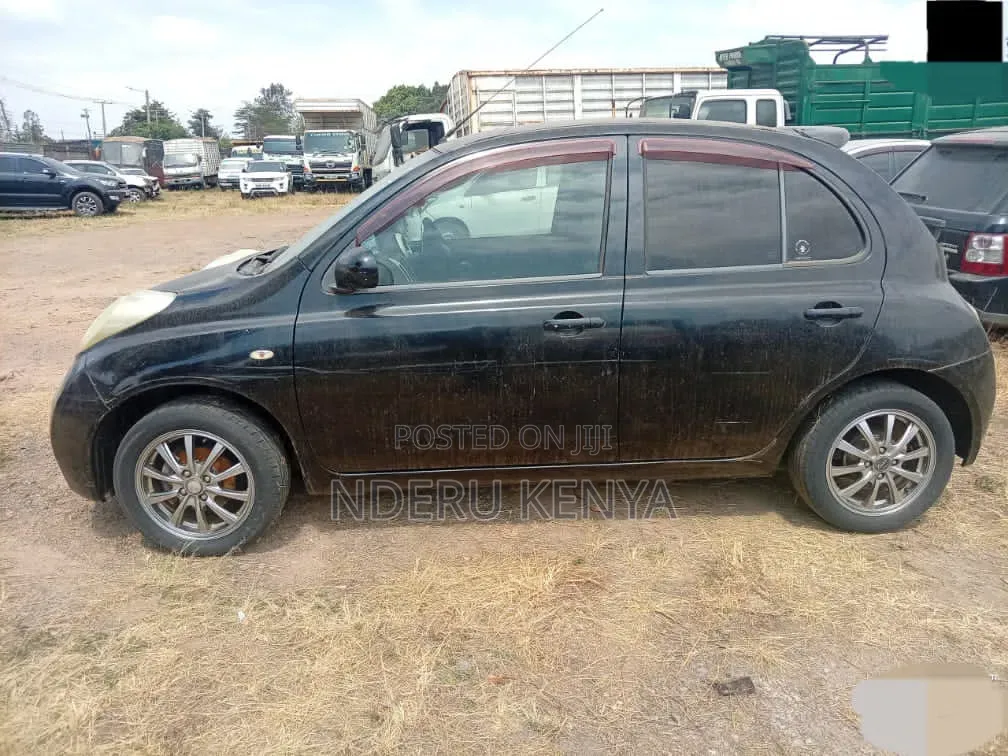 Nissan March 1.2 12SR FWD 2010 Black