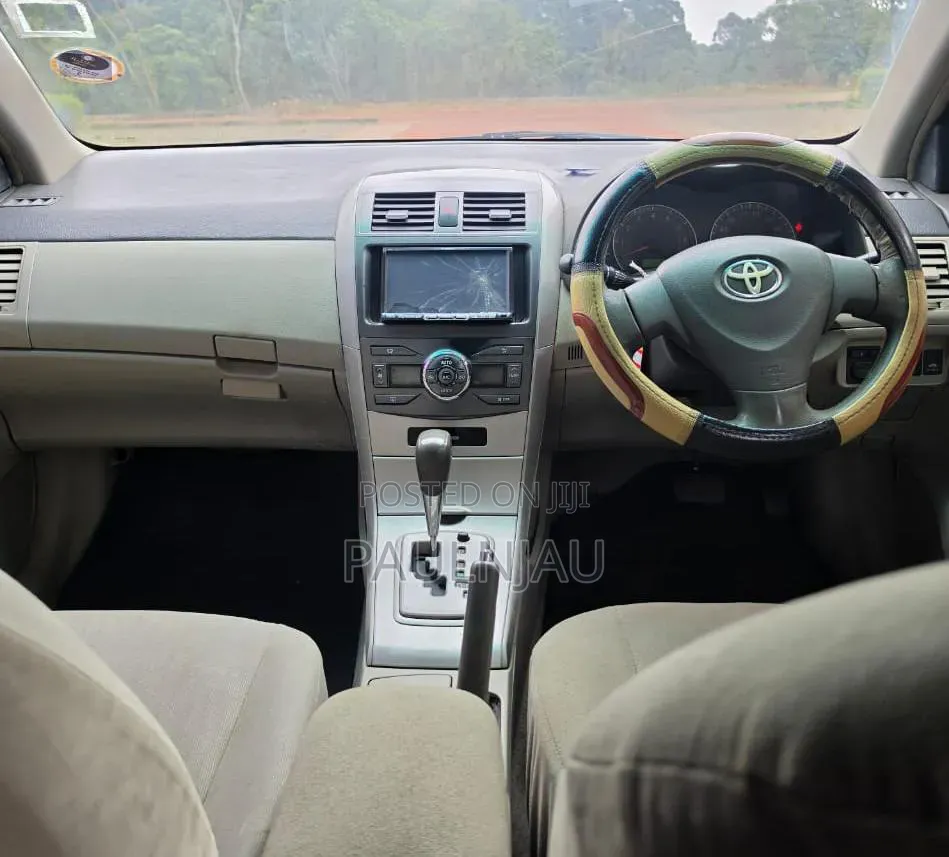 Toyota Corolla Fielder 2010 White