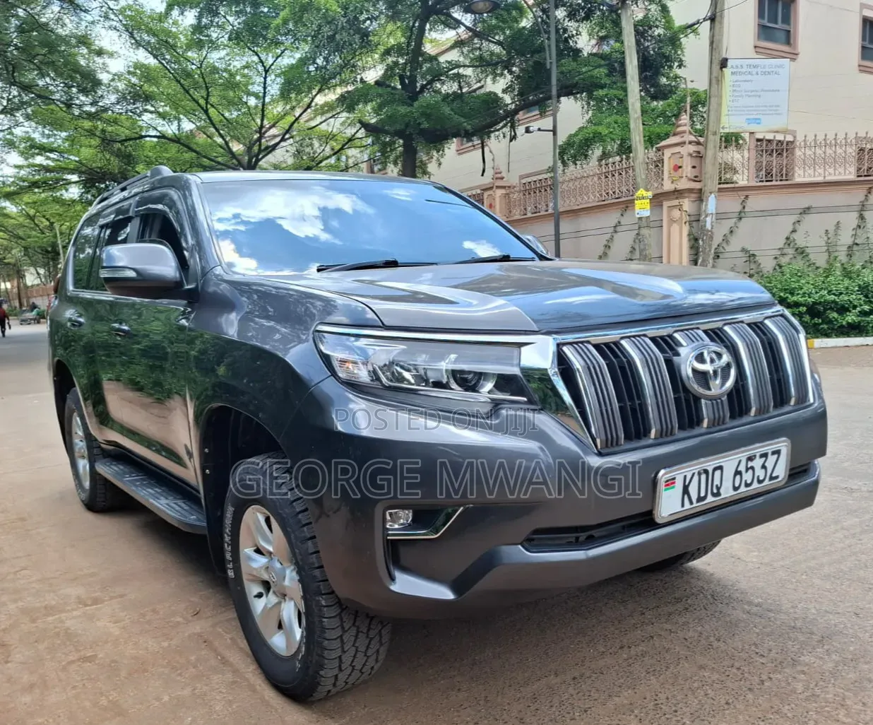 Toyota Land Cruiser Prado 2010 Gray