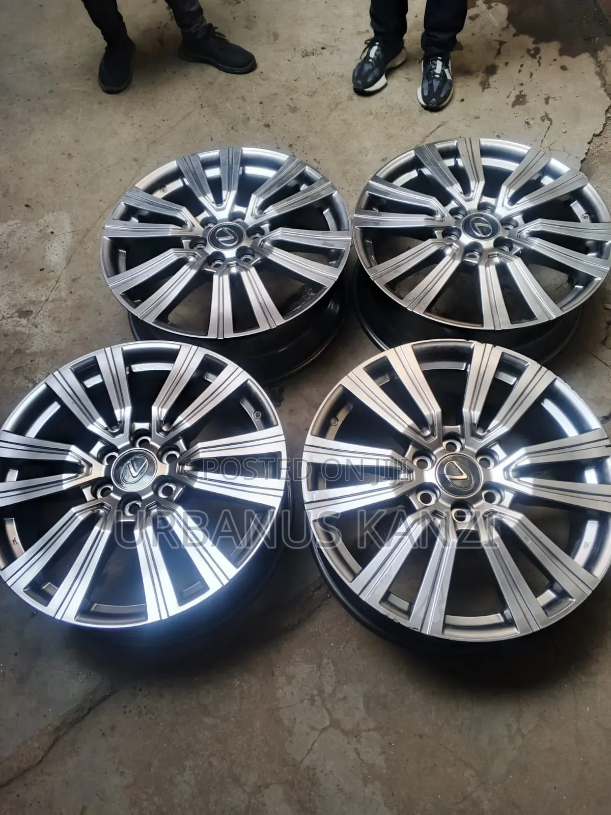 Lexus 300 Series Size 22 Inch Original Rims