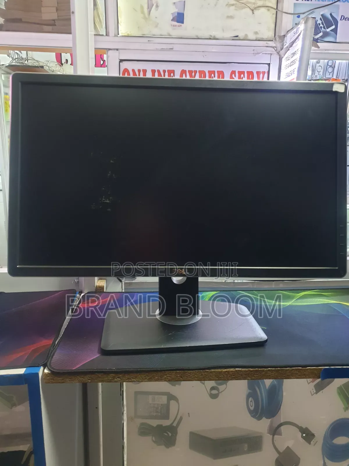 23"Monitor Convertible