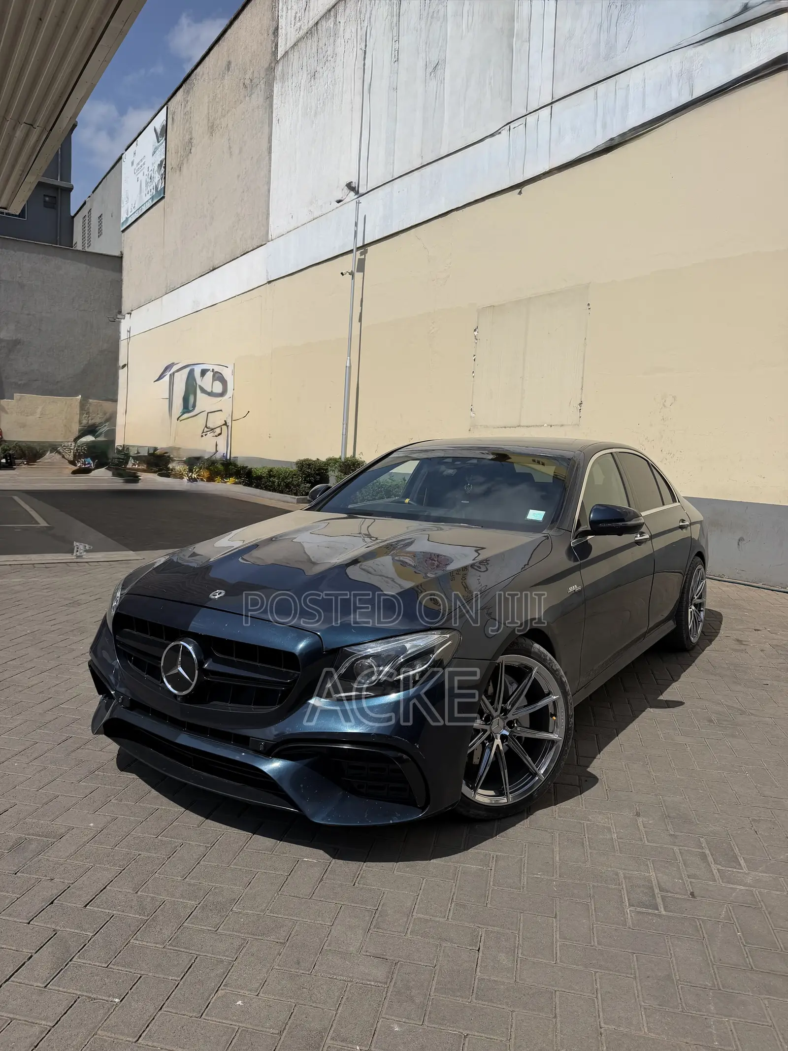Mercedes-Benz E200 2019 Blue