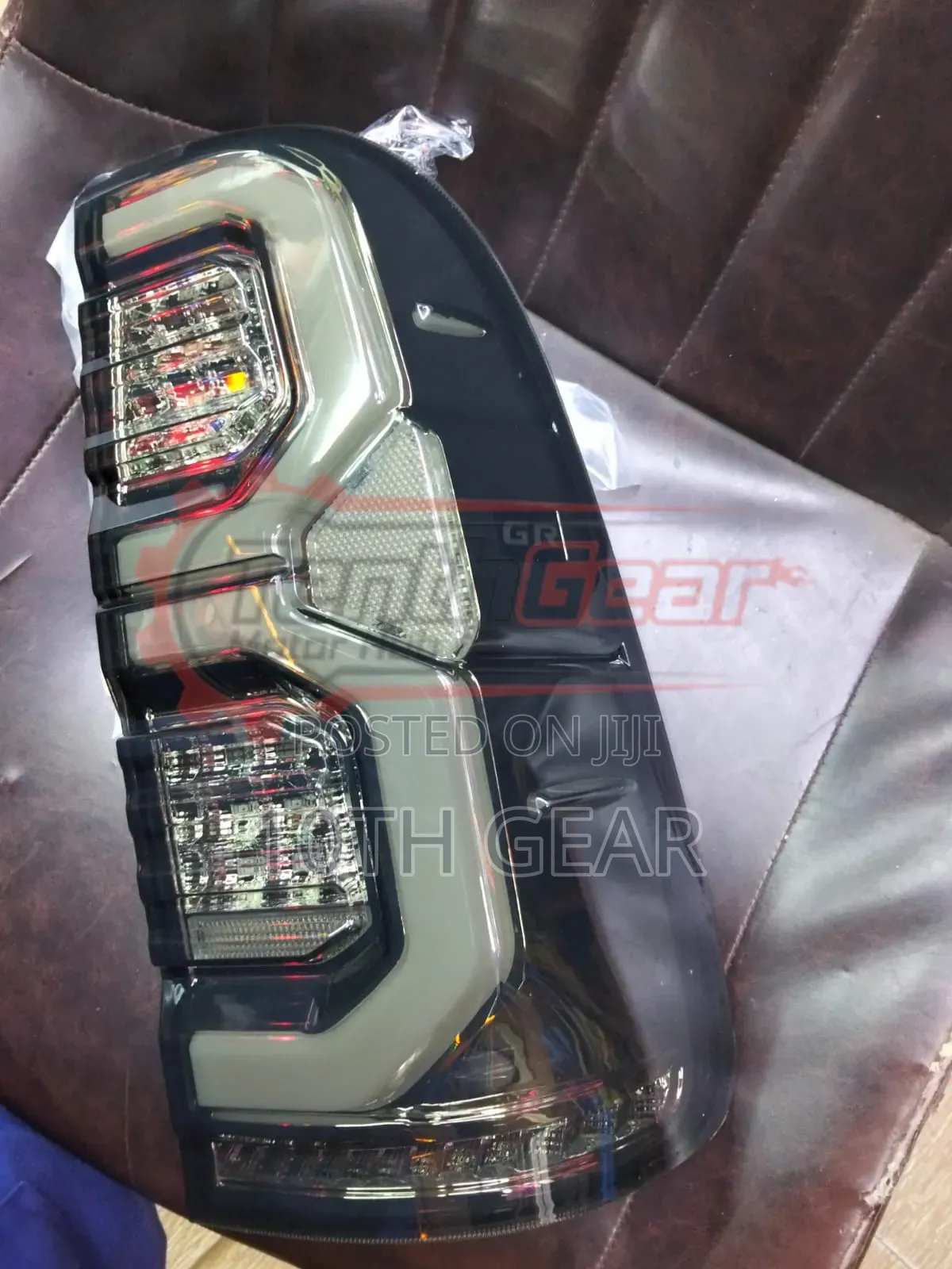 Tail Light Hilux Vigo Gr (Pair)