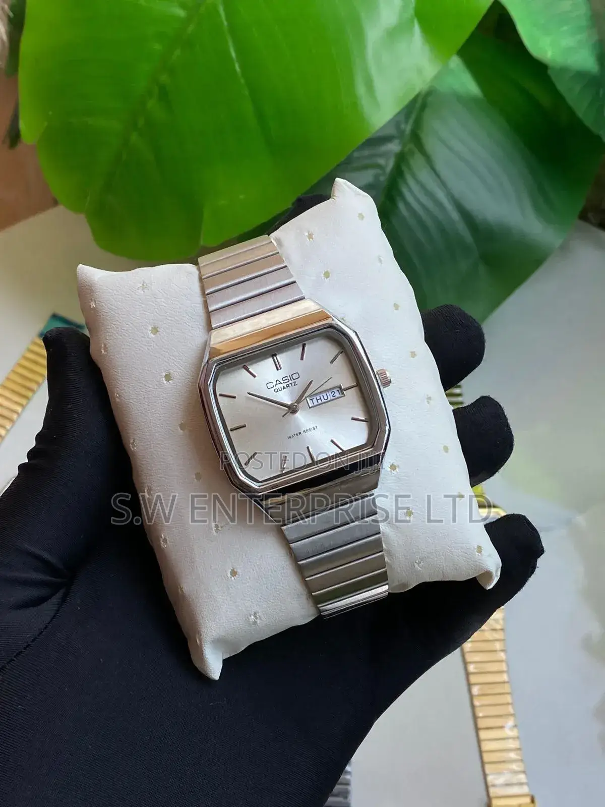 Casio Wrist Watch (Day and Date)