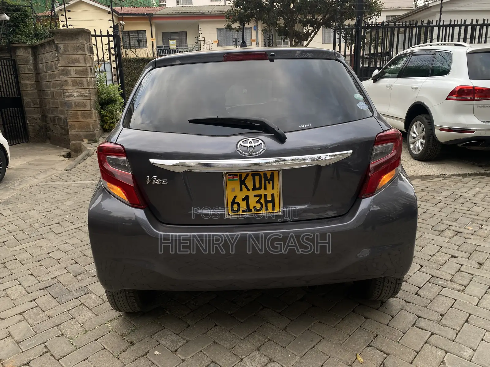Toyota Vitz 2016 Gray