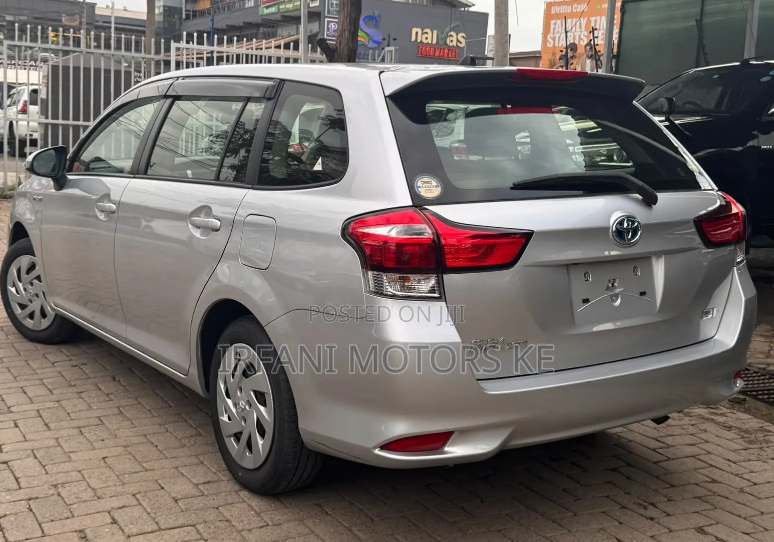 Toyota Corolla Fielder 1.5 Hybrid FWD 2020 Gray