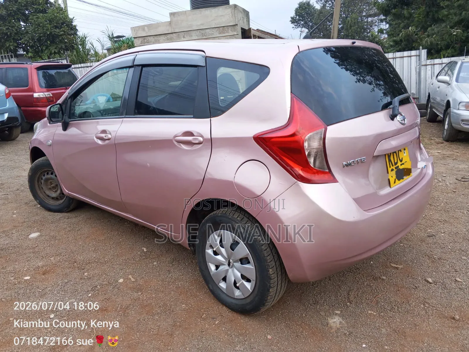 Nissan Note 2014 Pink