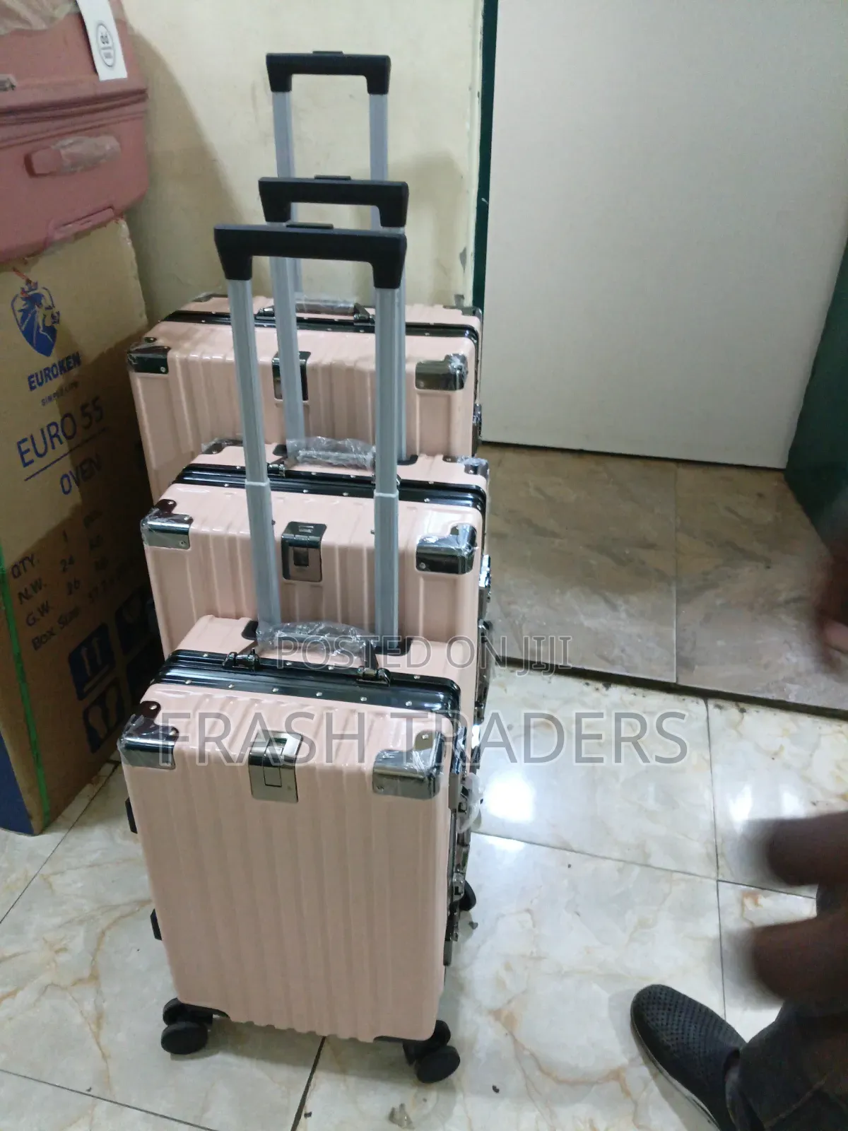 Elegant 3-in-1 Suitcase Set – Ideal for Every Trip