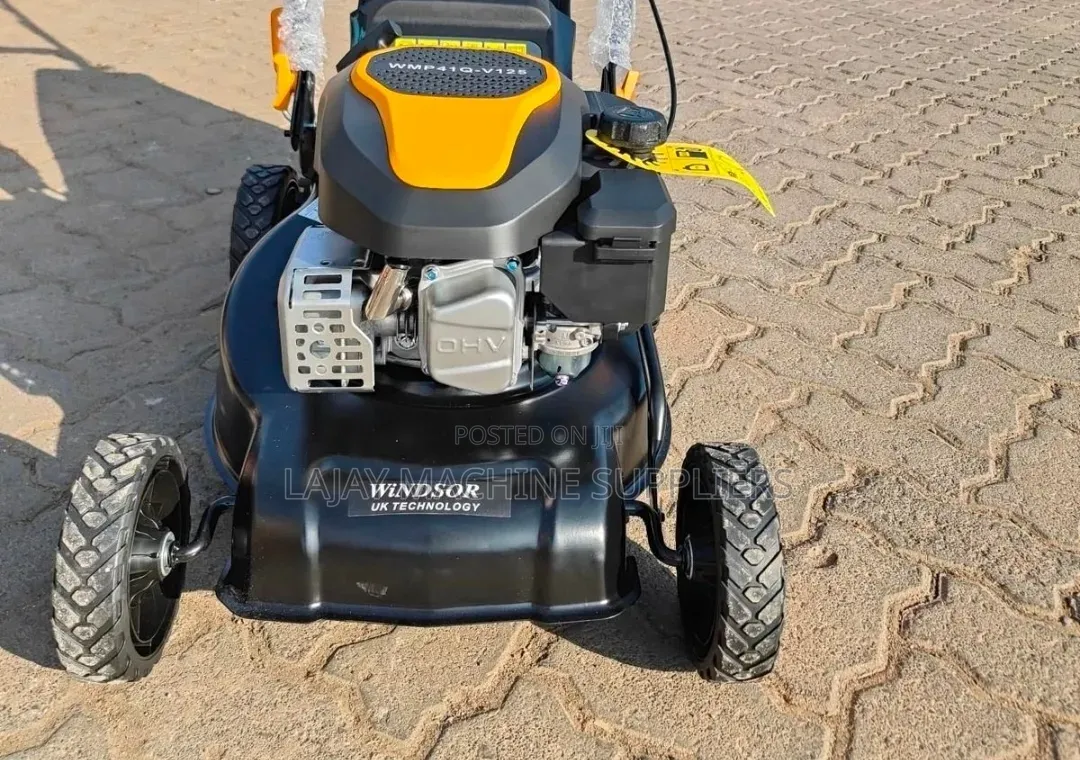Windsor Uk 144cc 4.0 Hp Petrol Lawnmower