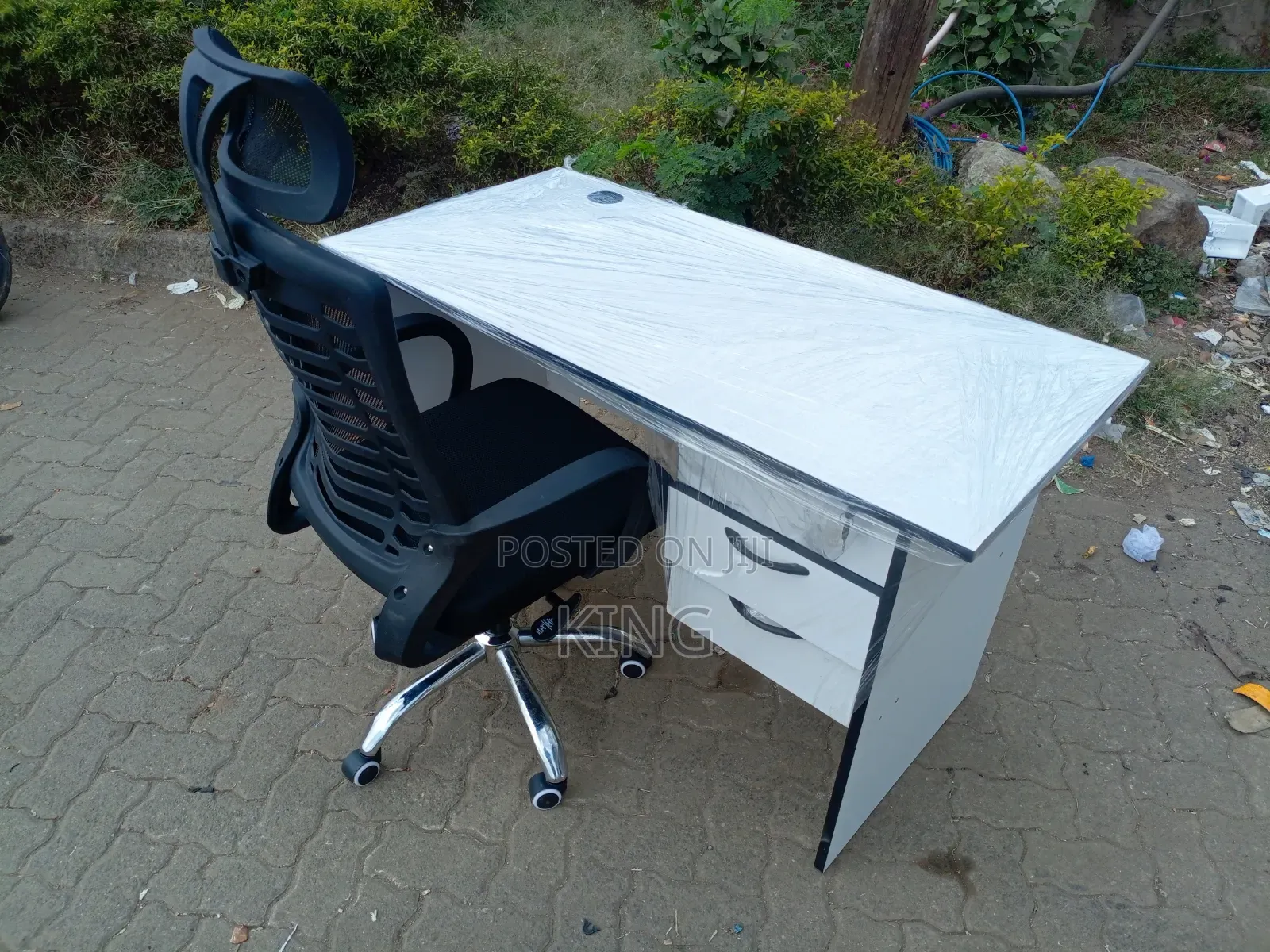 Study Desk and Office Chair