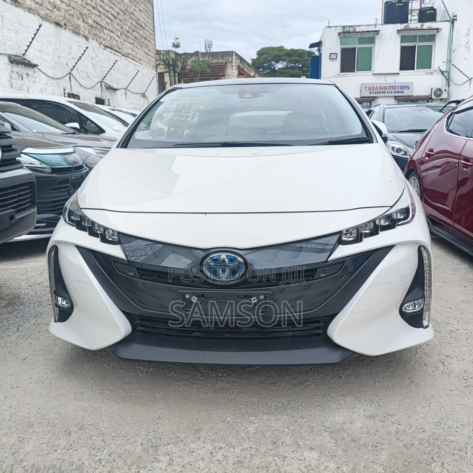 Toyota Prius 2019 White